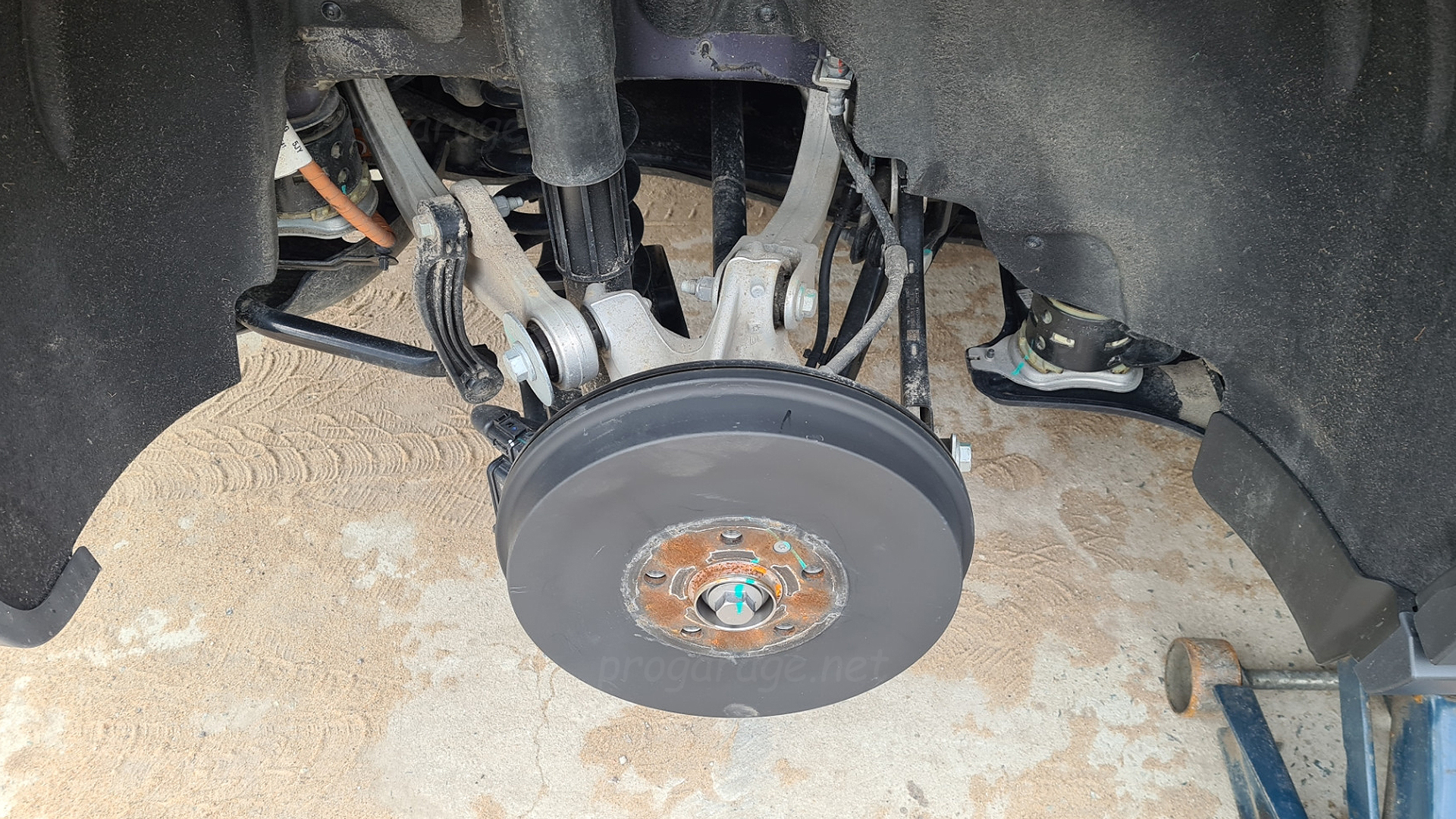 Volkswagen ID.6 задние барабанные тормоза